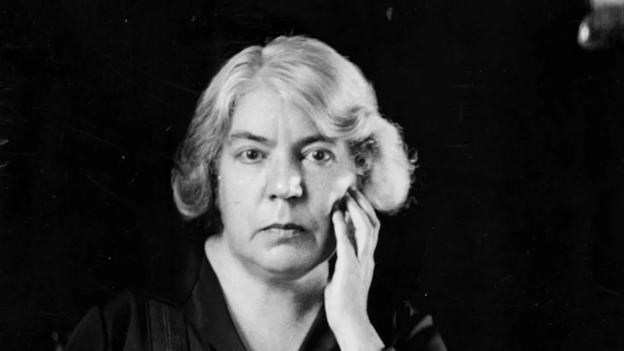Grazia Deledda e l’arte del Novecento: a Castelsardo un convegno per l'autrice che riuscì a "dipingere con le parole" a Castelsardo Grazia Deledda e l’arte del Novecento: a Castelsardo un convegno per l'autrice che riuscì a "dipingere con le parole" a Castelsardo