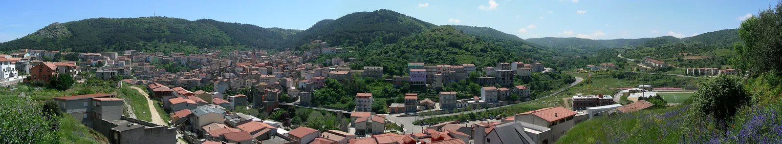 Panorama di Bitti in Barbagia, paese legato al canto a tenore