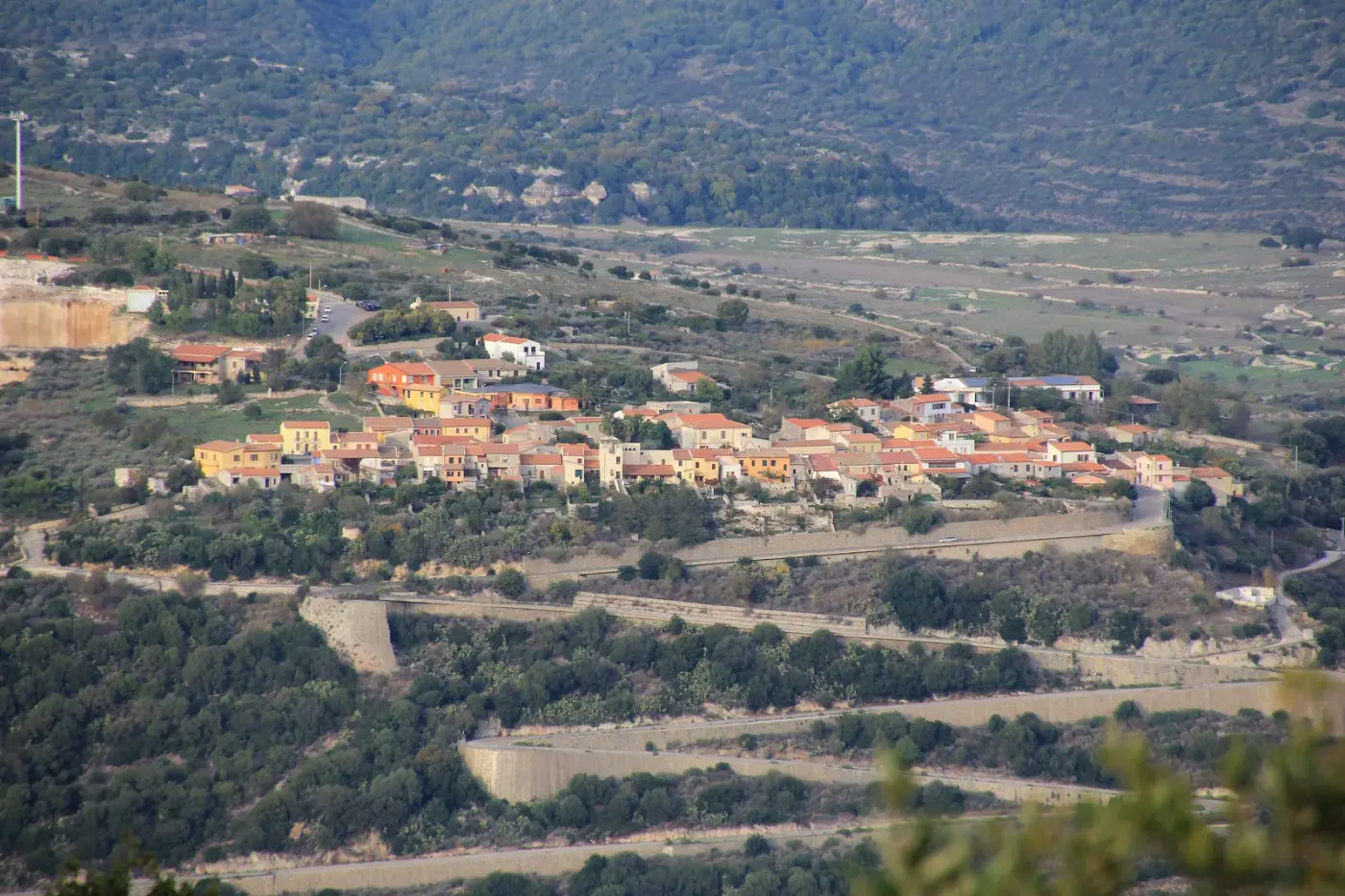 Veduta di Monteleone Rocca Doria in Sardegna