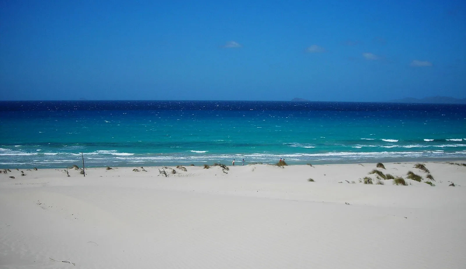 Porto Pino, dune bianche e mare turchese nel Sulcis